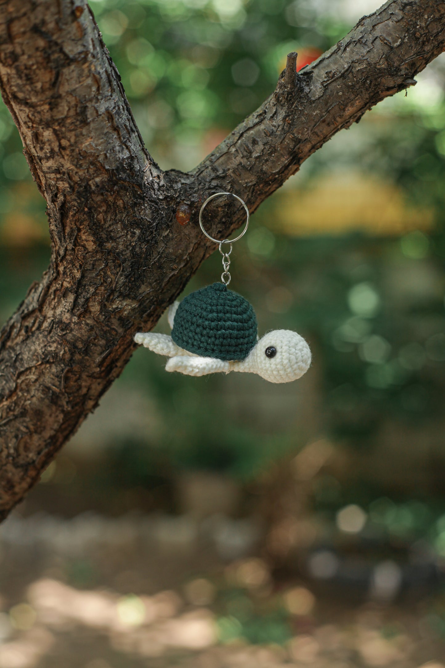 Turtle Crochet Keychain Miniature amigurumi figurine for office desk decor, fidget sensory toy, unique gift for car dashboard . kawaii pocket hug