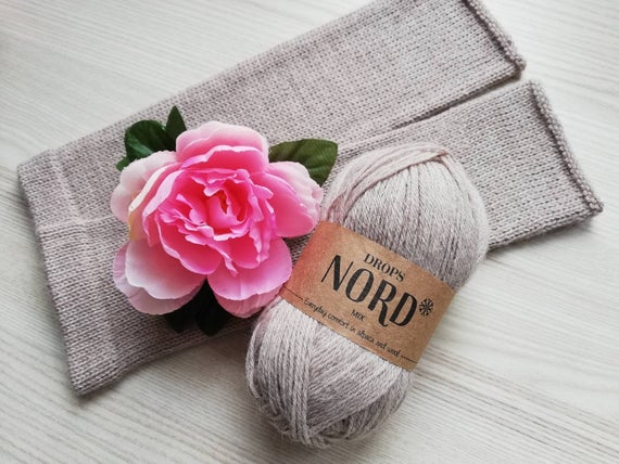 Long Beige Sleeves Hand Warmers Arm Warmers