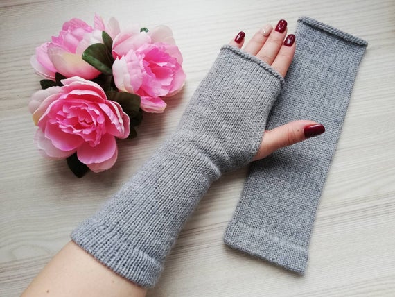 Long Beige Sleeves Hand Warmers Arm Warmers