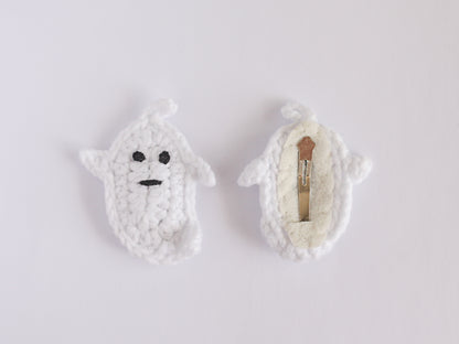 Trendy Girls' Gifts : Crochet Hair Clips . Barrettes for Teens, Granddaughters, Newborn Girl Outfits, with Embroidery Designs