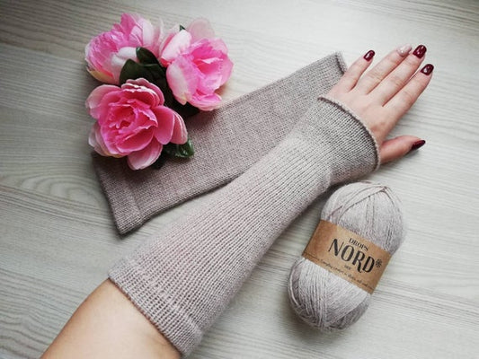 Long Beige Sleeves Hand Warmers Arm Warmers